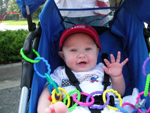 4thofjuly.tommy.red29jul03.jpg