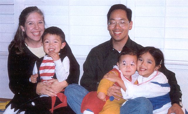 sharirobertandthekids.jpg